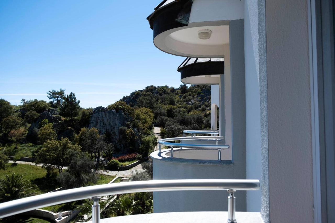 X Life Hotel Sarigerme 15 - Adult Hotel Exterior photo